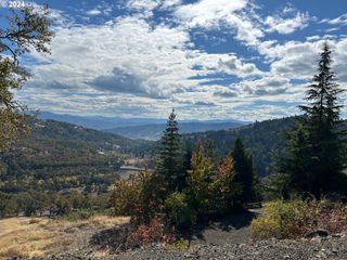 0 EAGLE Dr 37, Roseburg, OR 97471