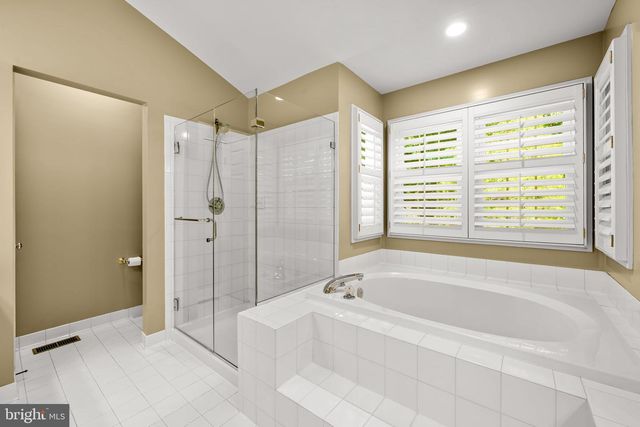 1011 LILLIES LN, Ellicott City, MD 21043