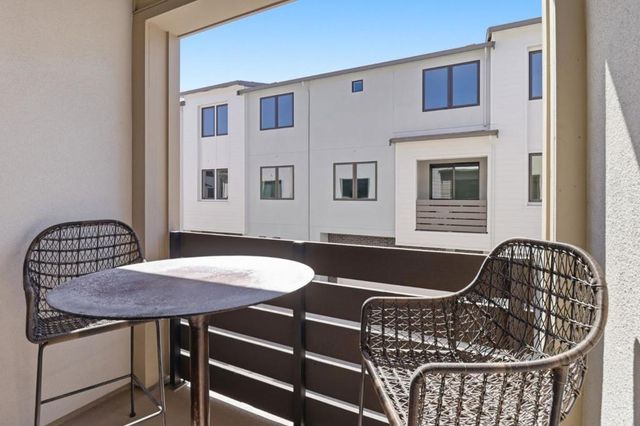 1107 Juana Court, Palo Alto, CA 94303