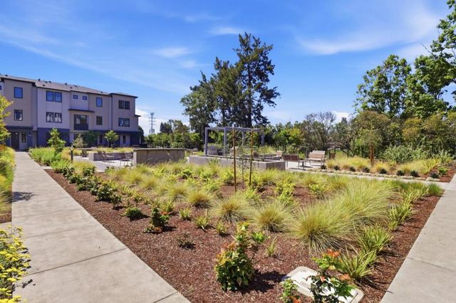 1107 Juana Court, Palo Alto, CA 94303