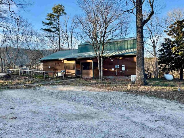 404 Bone Island Road, Melbourne, AR 72556