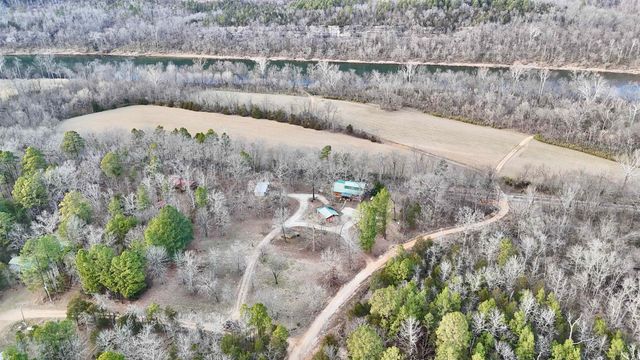 404 Bone Island Road, Melbourne, AR 72556