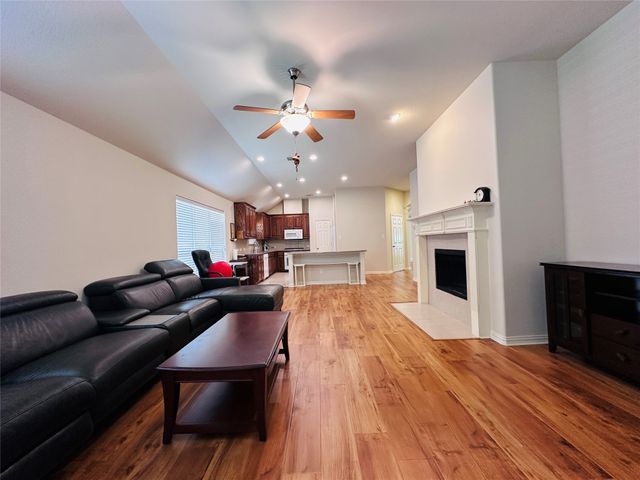 3516 Rim Fire Drive, Garland, TX 75044