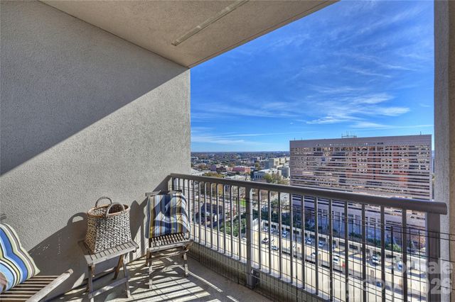 222 S Caldwell Street 1612, Charlotte, NC 28202