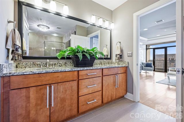 222 S Caldwell Street 1612, Charlotte, NC 28202