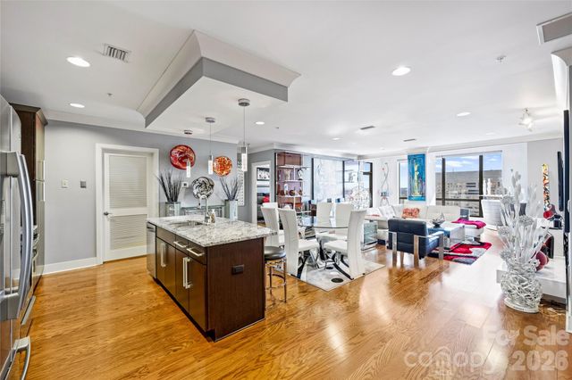 222 S Caldwell Street 1612, Charlotte, NC 28202