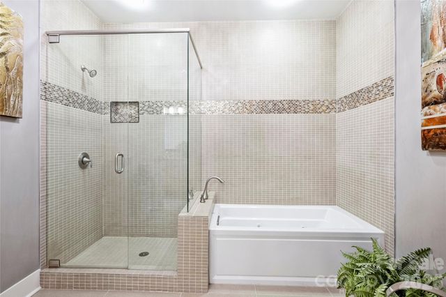 222 S Caldwell Street 1612, Charlotte, NC 28202