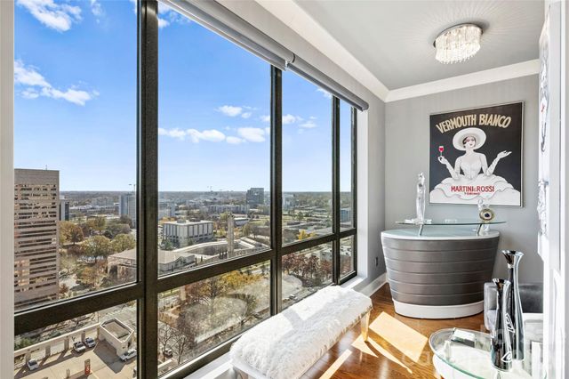 222 S Caldwell Street 1612, Charlotte, NC 28202