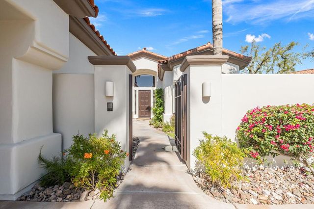 428 Tomahawk Drive, Palm Desert, CA 92211