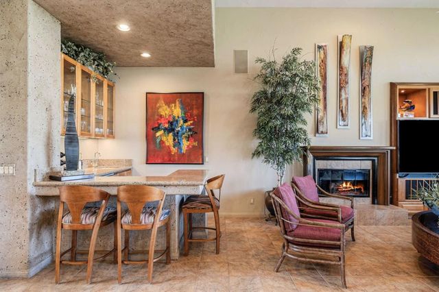 428 Tomahawk Drive, Palm Desert, CA 92211