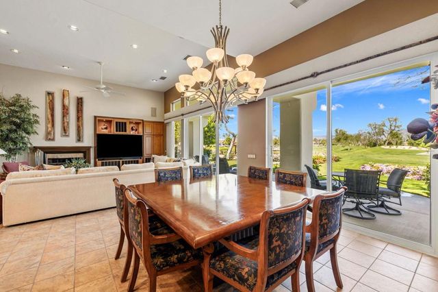 428 Tomahawk Drive, Palm Desert, CA 92211