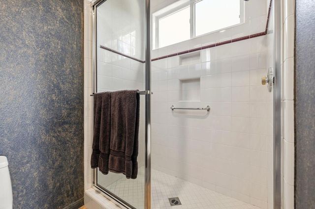 428 Tomahawk Drive, Palm Desert, CA 92211