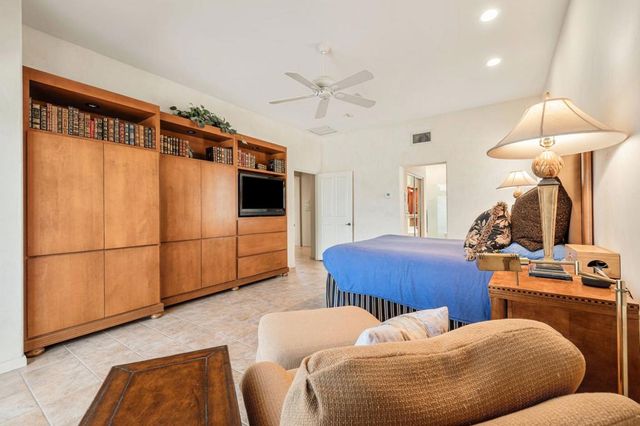 428 Tomahawk Drive, Palm Desert, CA 92211