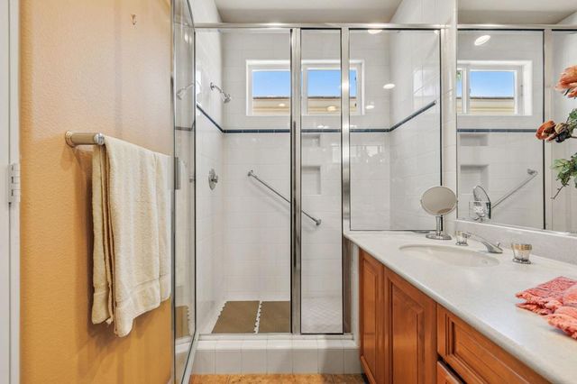 428 Tomahawk Drive, Palm Desert, CA 92211