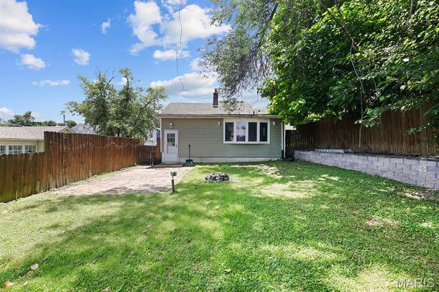 5311 Vine Avenue, Affton, MO 63123