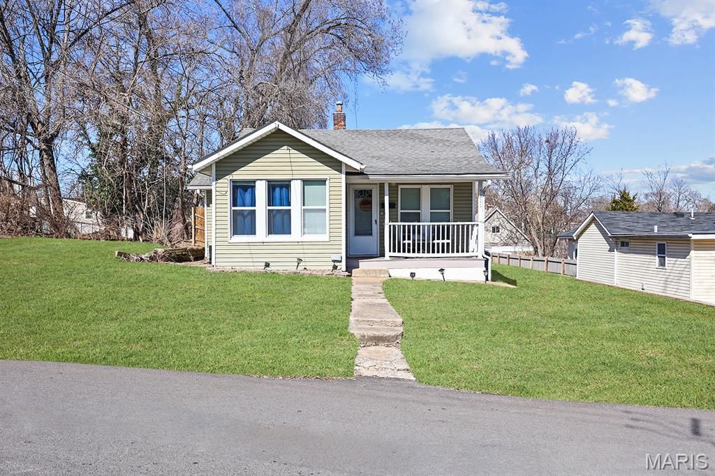 5311 Vine Avenue, Affton, MO 63123