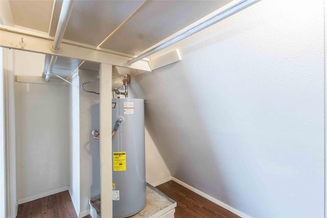 3901 Knollwood DR B, Austin, TX 78731