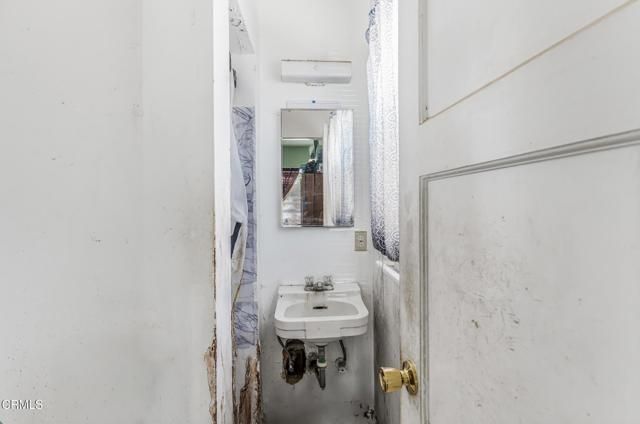 450 W Roderick Avenue, Oxnard, CA 93030