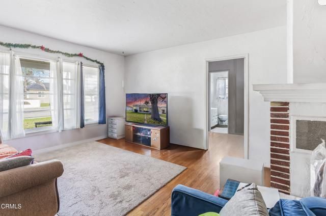 450 W Roderick Avenue, Oxnard, CA 93030