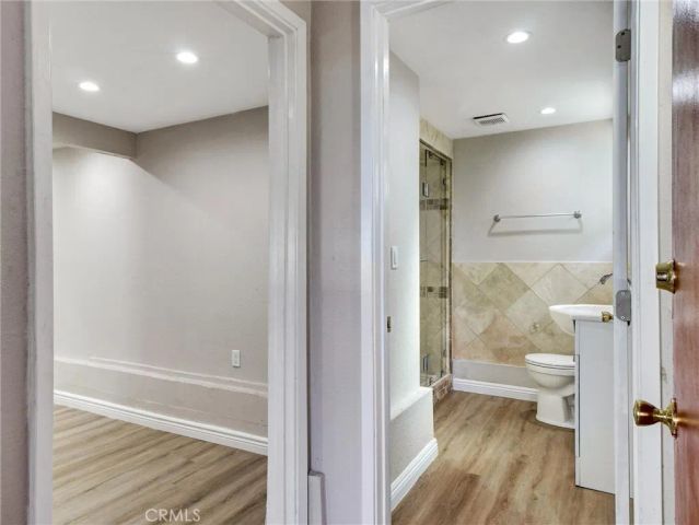 985 Dexter Street, Los Angeles, CA 90042