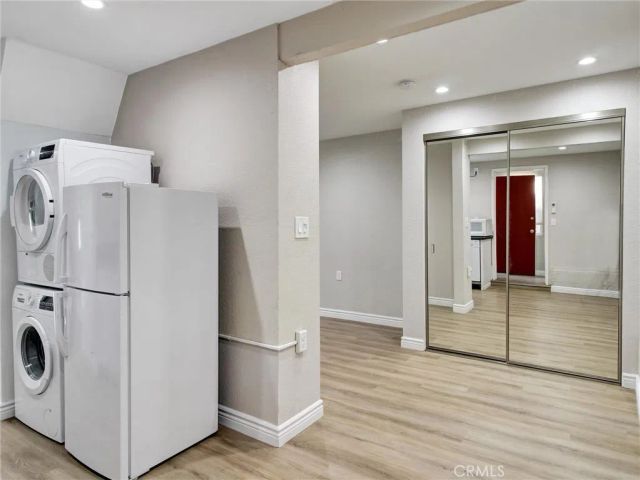 985 Dexter Street, Los Angeles, CA 90042