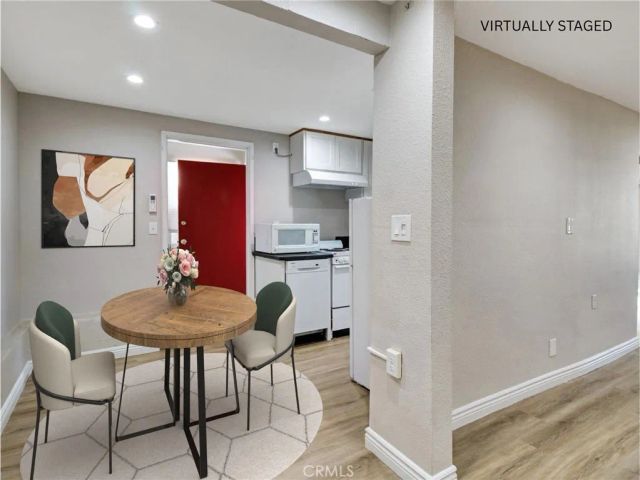 985 Dexter Street, Los Angeles, CA 90042