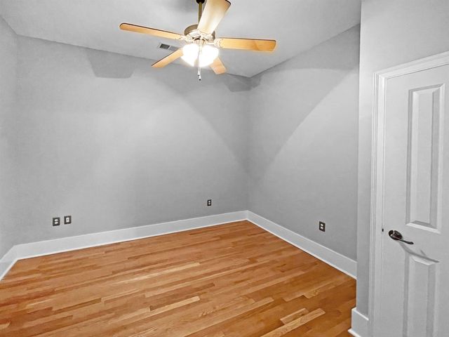 620 Tennessee St Apt 102, Memphis, TN 38103