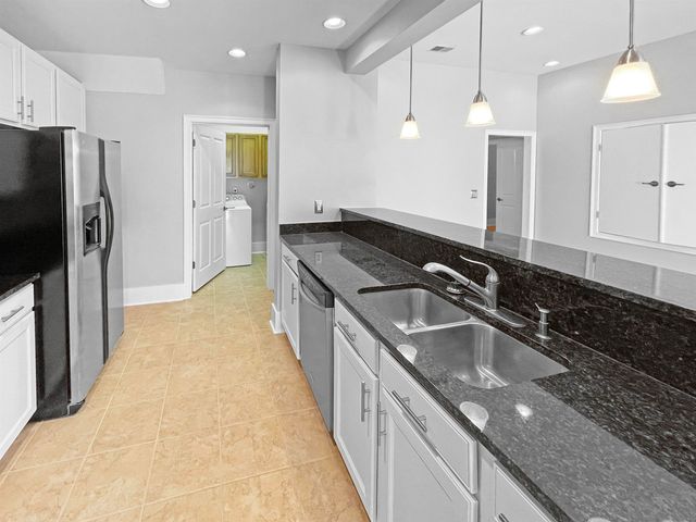 620 Tennessee St Apt 102, Memphis, TN 38103