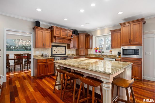 919 COPPERPOINT Drive, Dunlap, IL 61525