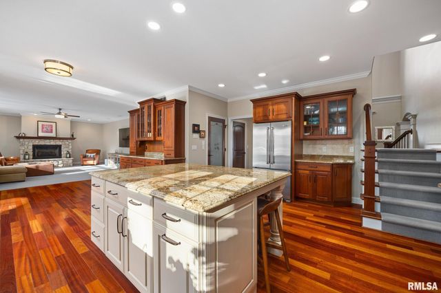 919 COPPERPOINT Drive, Dunlap, IL 61525