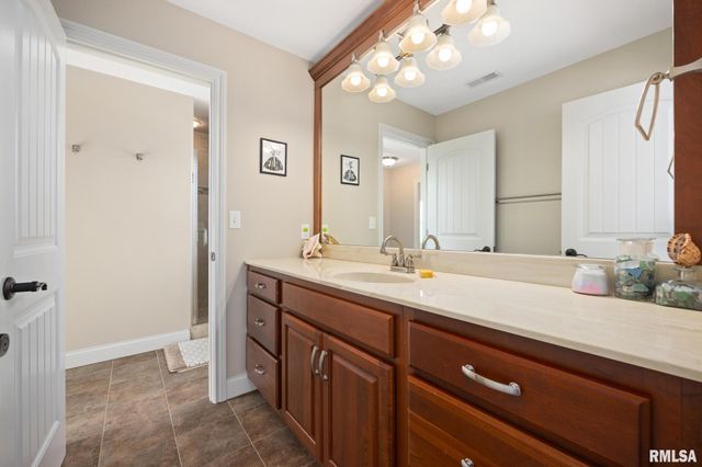 919 COPPERPOINT Drive, Dunlap, IL 61525