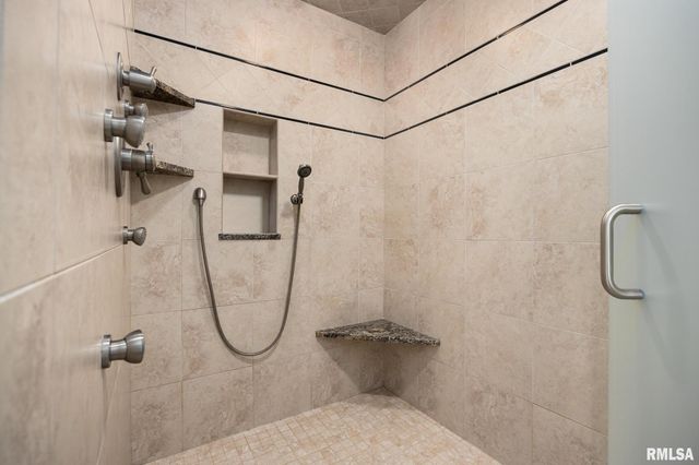 919 COPPERPOINT Drive, Dunlap, IL 61525