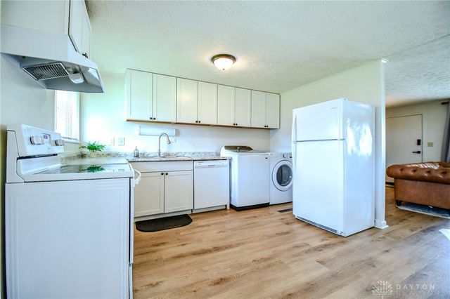 1770 Big Hill Road, Kettering, OH 45439