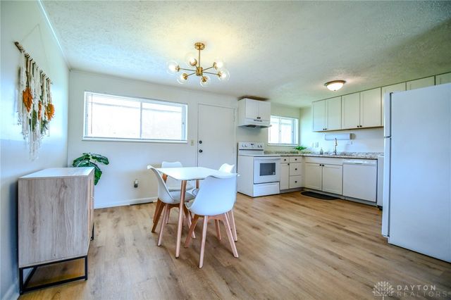 1770 Big Hill Road, Kettering, OH 45439