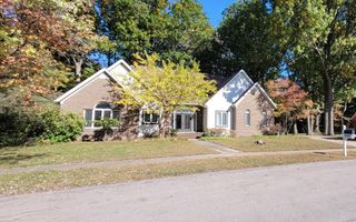 5064 WOLF RUN Drive, Erie, PA 16505