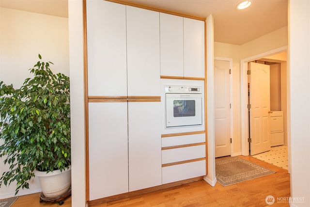 608 Reservoir Road, Sequim, WA 98382
