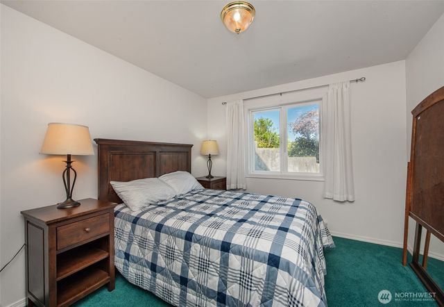 608 Reservoir Road, Sequim, WA 98382