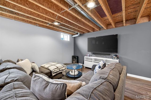 1006 Sweet River Drive, O'fallon, MO 63366