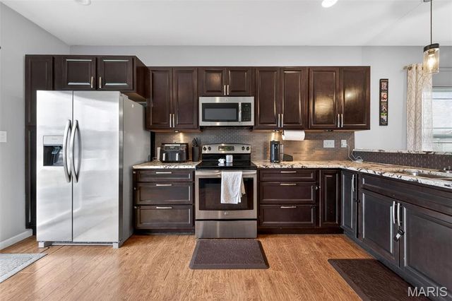 1006 Sweet River Drive, O'fallon, MO 63366