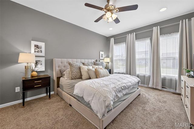 1006 Sweet River Drive, O'fallon, MO 63366