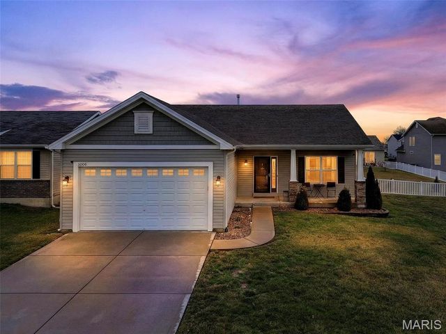 1006 Sweet River Drive, O'fallon, MO 63366