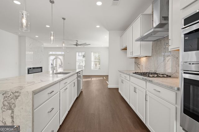 1096 Glen Opal Drive, Decatur, GA 30032