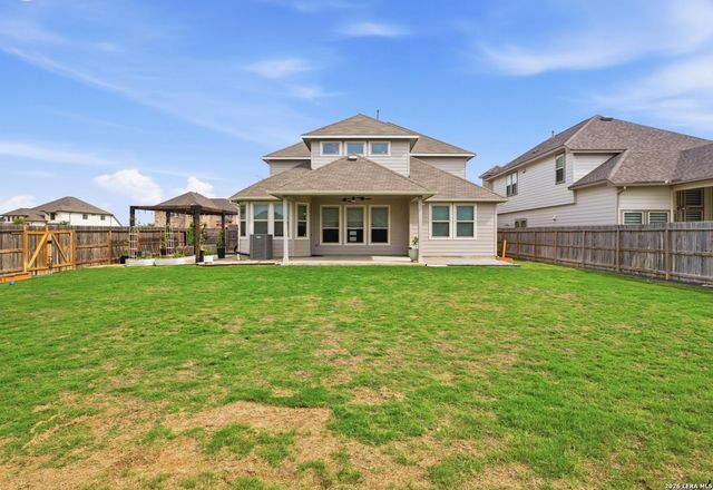10051 Mulhouse Dr, Schertz, TX 78154