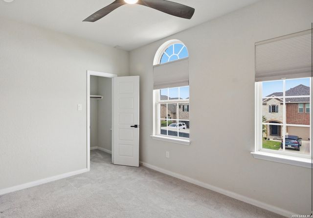 10051 Mulhouse Dr, Schertz, TX 78154