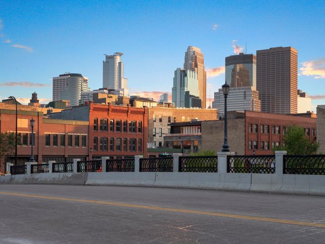 675 N 1st Street 407, Minneapolis, MN 55401