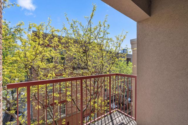 675 N 1st Street 407, Minneapolis, MN 55401