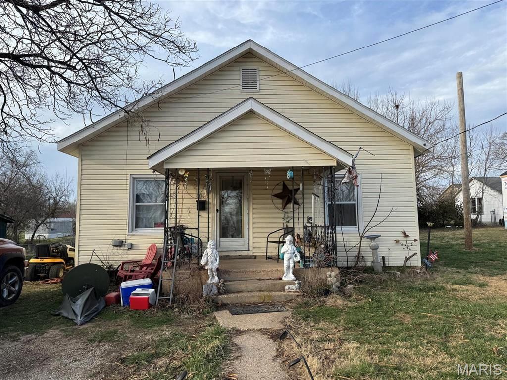 806 E 1st Street, Salem, MO 65560