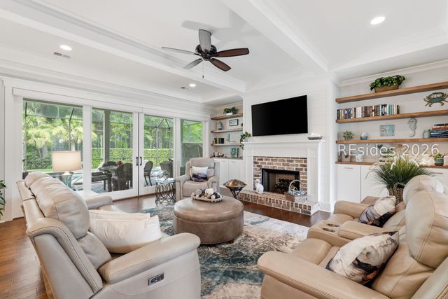 165 Farnsleigh Ave, Bluffton, SC 29910