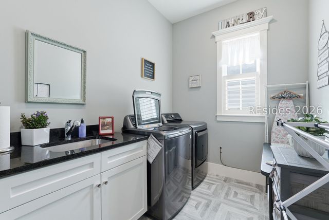 165 Farnsleigh Ave, Bluffton, SC 29910