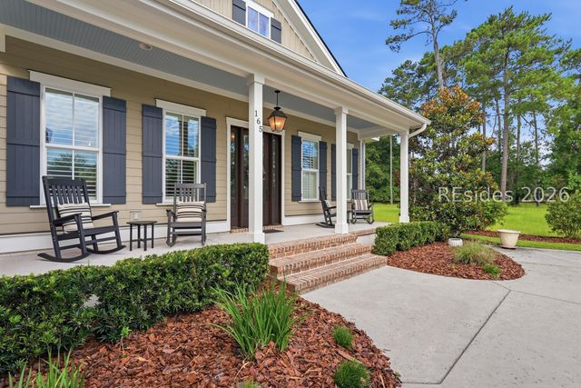 165 Farnsleigh Ave, Bluffton, SC 29910